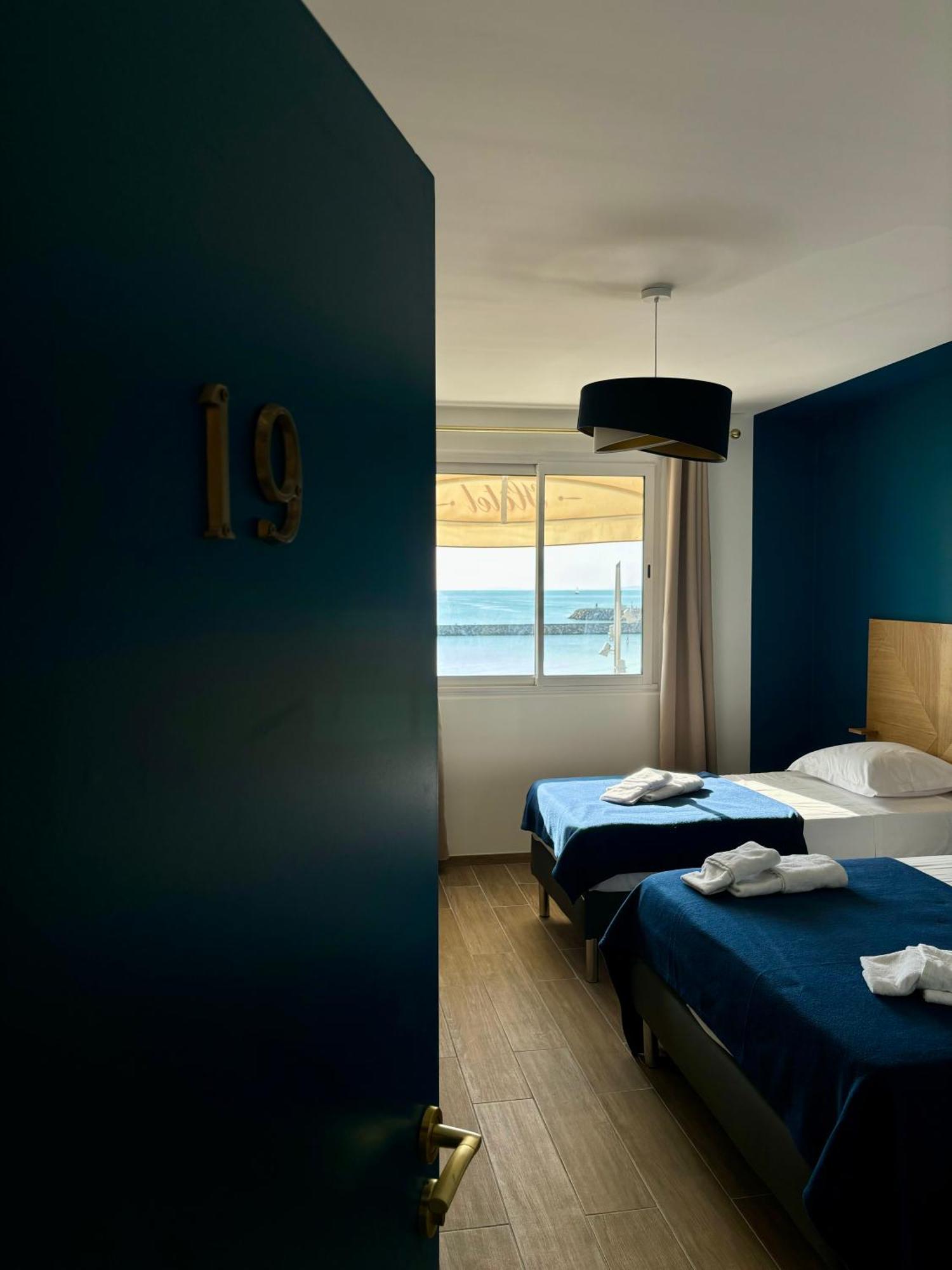 L'Hotel De La Plage เลอ โกร-ดู-รัว ภายนอก รูปภาพ