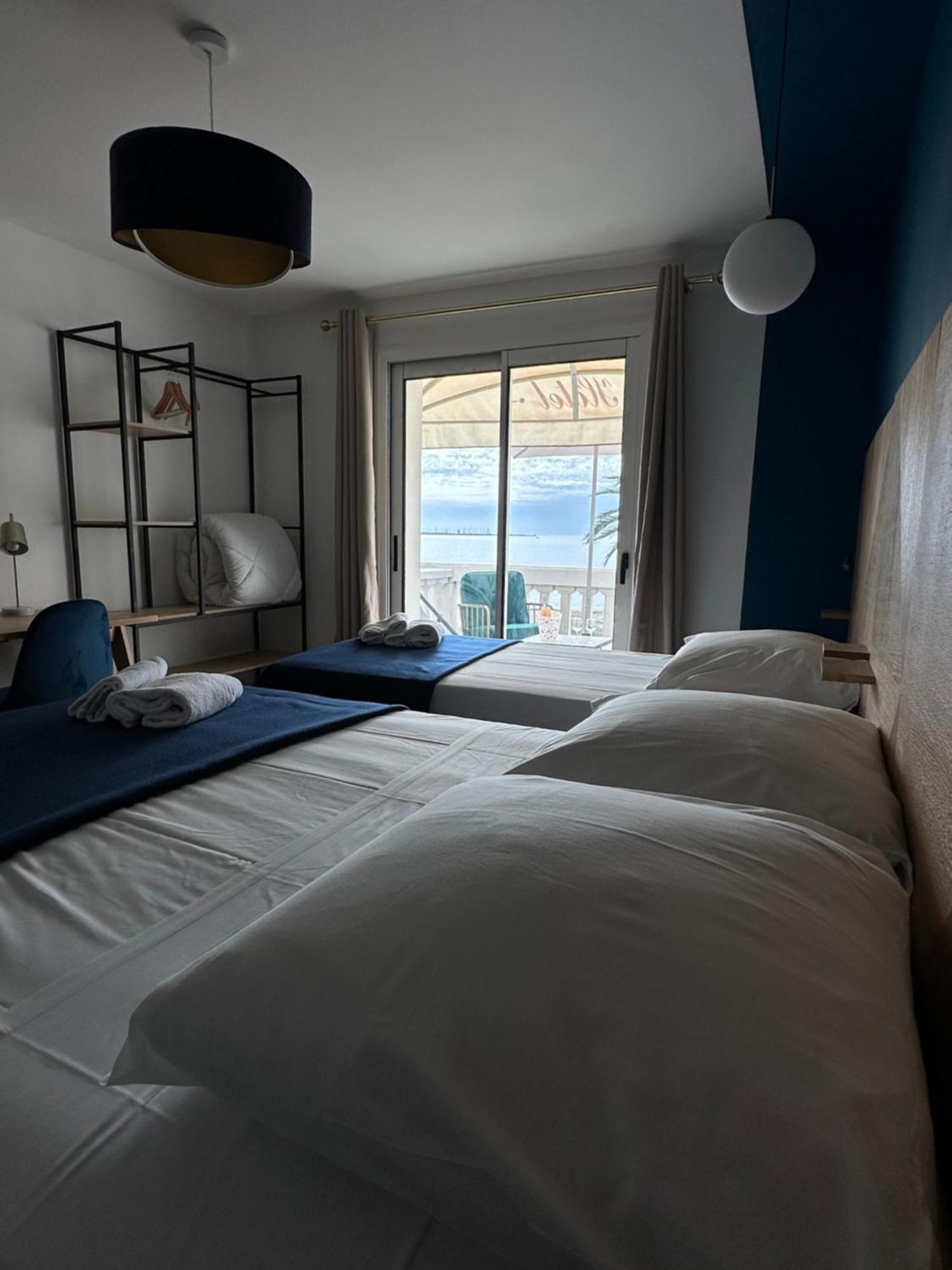 L'Hotel De La Plage เลอ โกร-ดู-รัว ภายนอก รูปภาพ